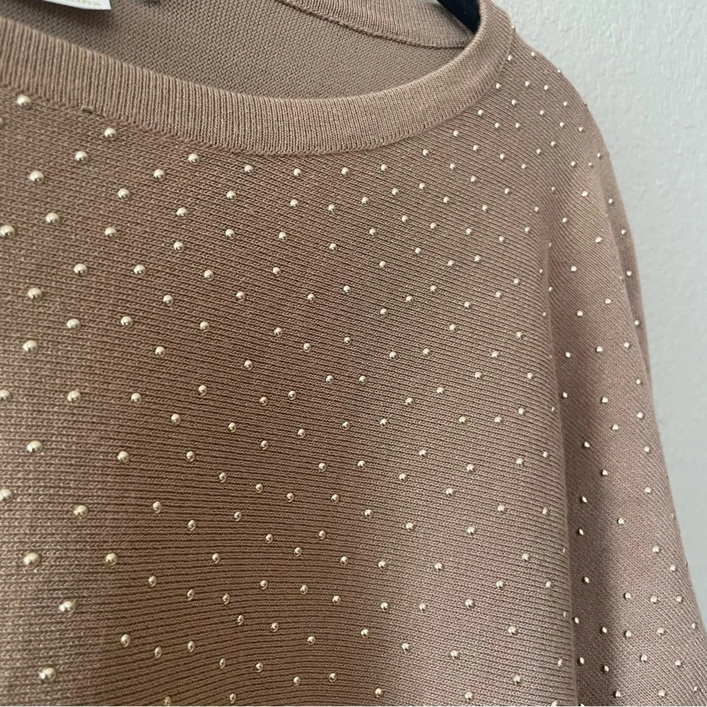 Cocobleu woman's brown rhinestone sweater top size XL brown pullover lightweight - Picture 4 of 11